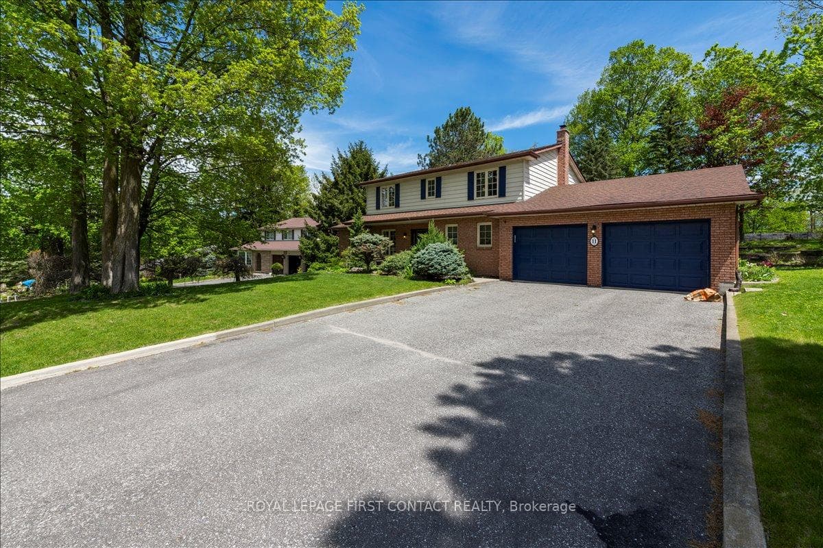 11 Forestwood Lane photo 2