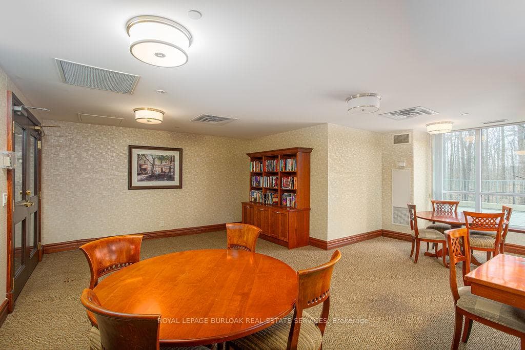 2565 Erin Centre Boulevard Unit 1009 photo 23