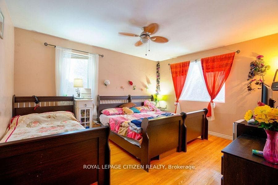 14835 Jane Street photo 10