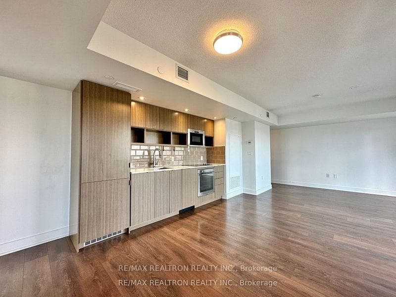 89 Mcgill Street Unit 2008 photo 2