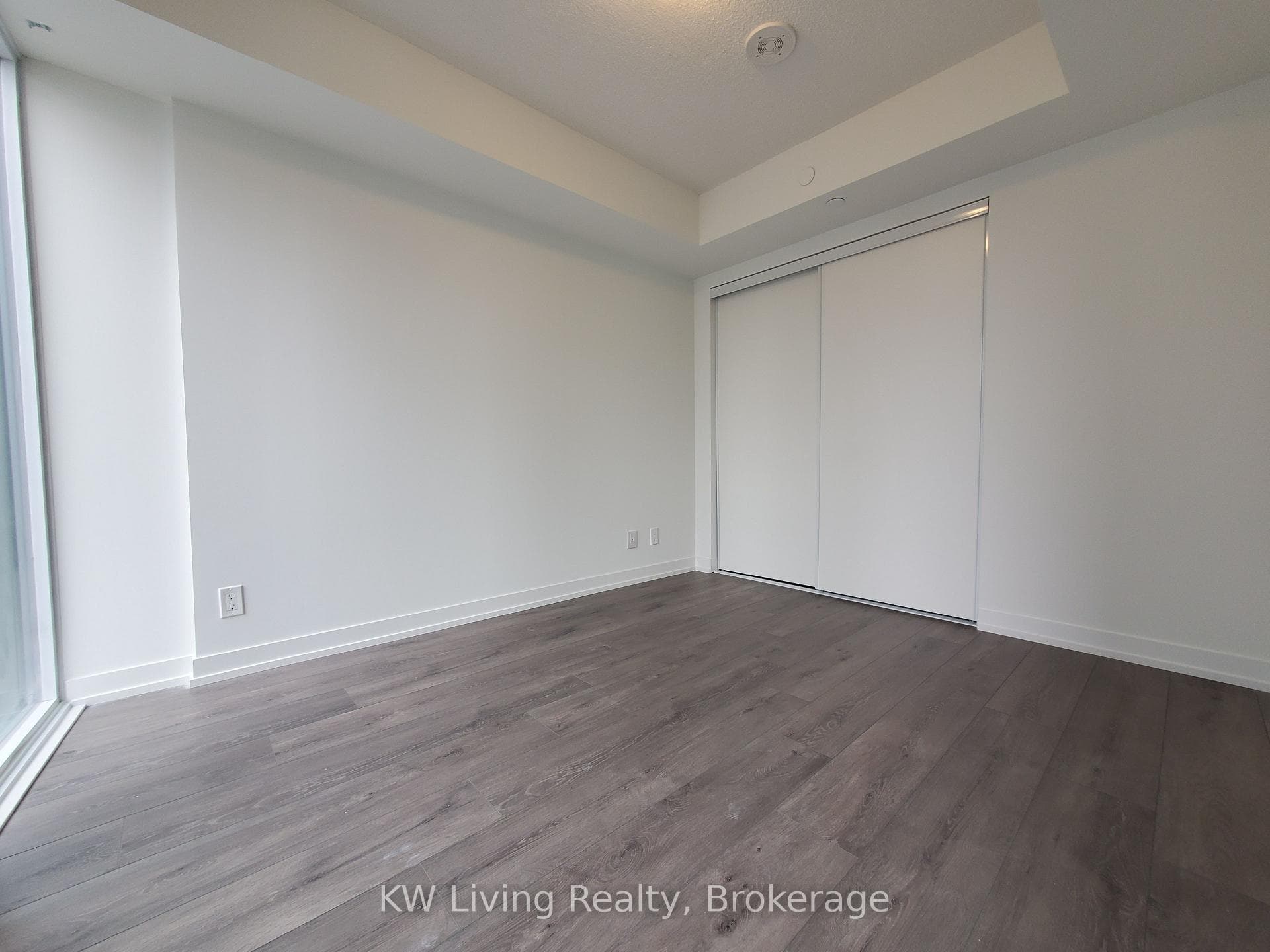 60 Shuter Street Unit 2612 photo 12