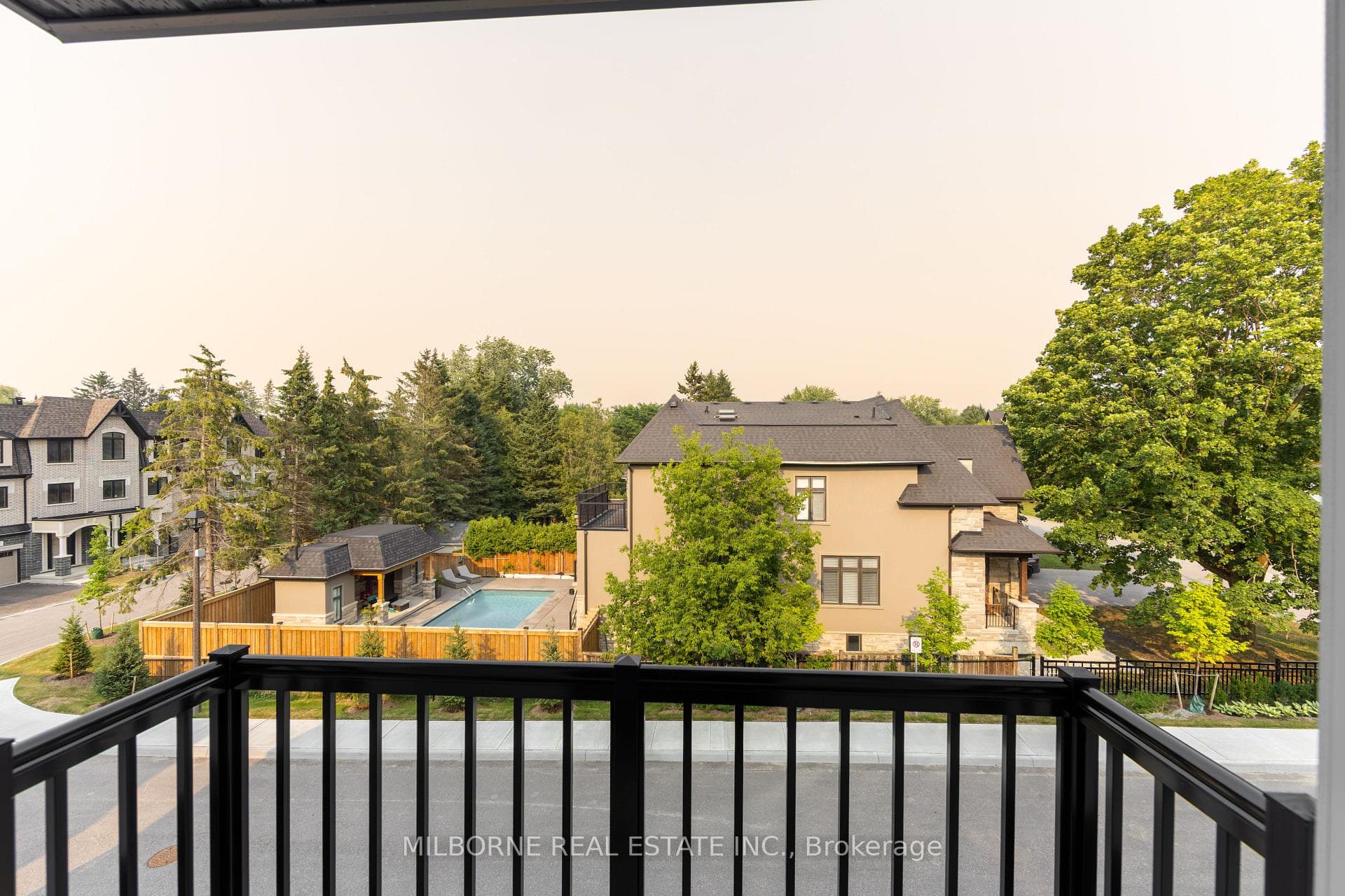 12 Fred Beaton Place photo 30