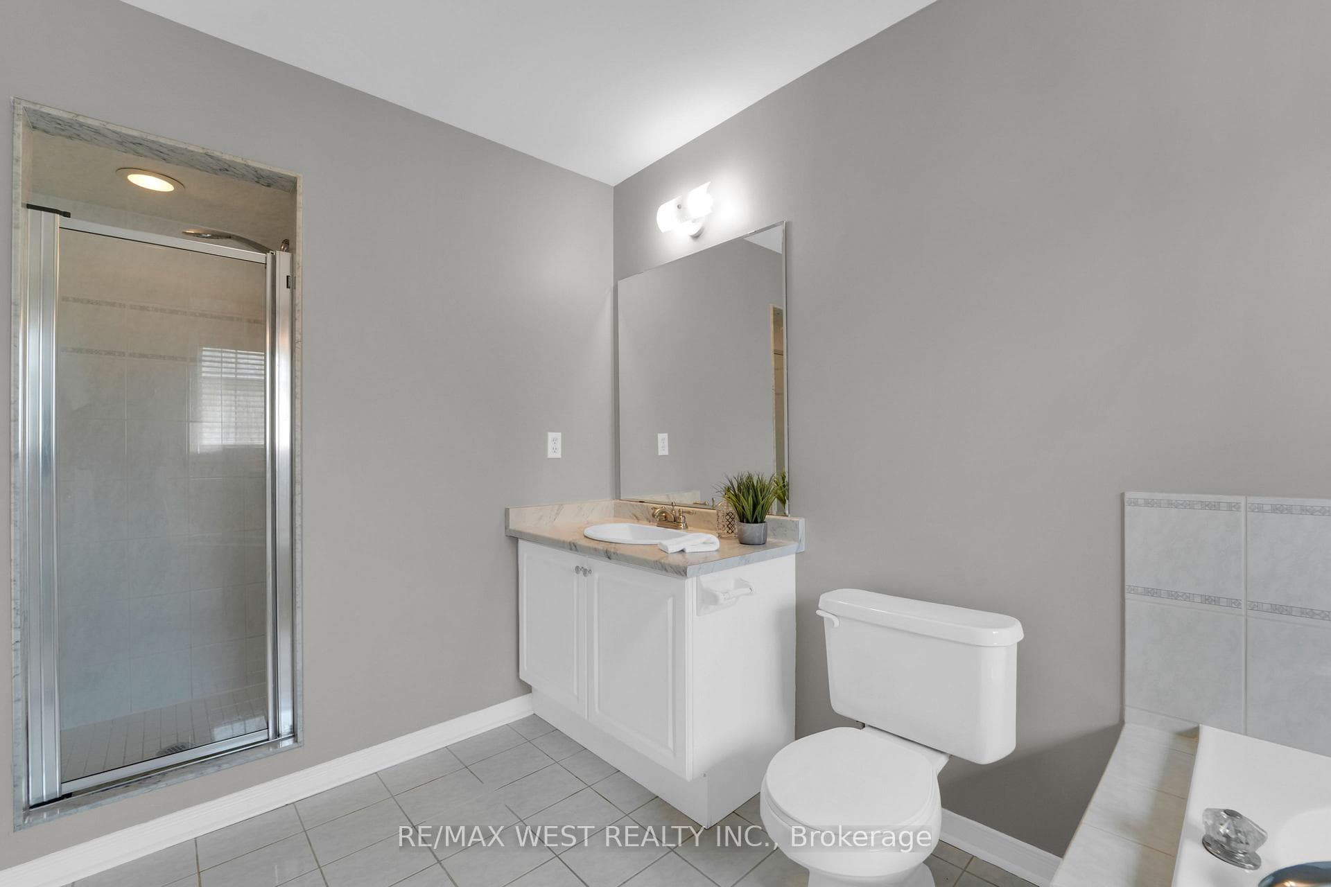 308 Via Carmine Avenue photo 22
