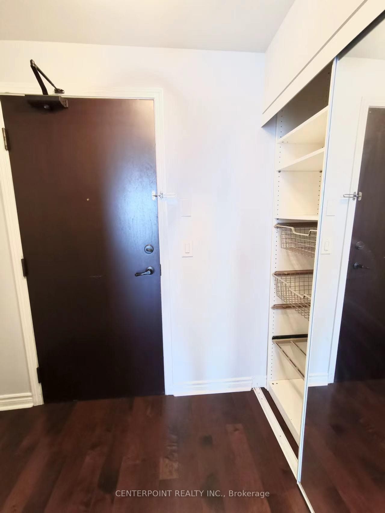 385 Prince Of Wales Drive Unit 703 photo 4