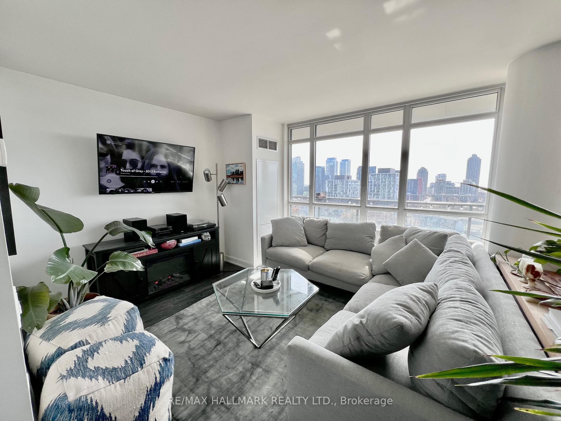78 Tecumseth Street Unit 1204 photo 6