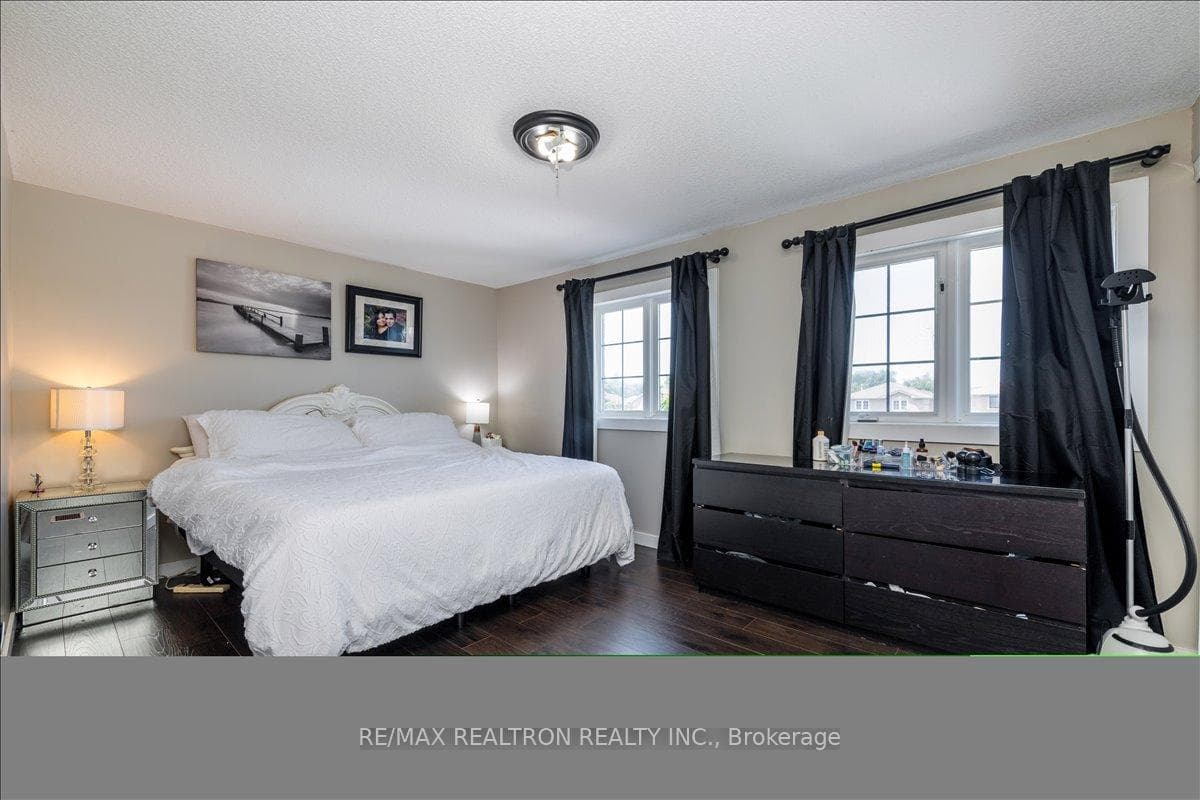 23 Coronation Parkway photo 10