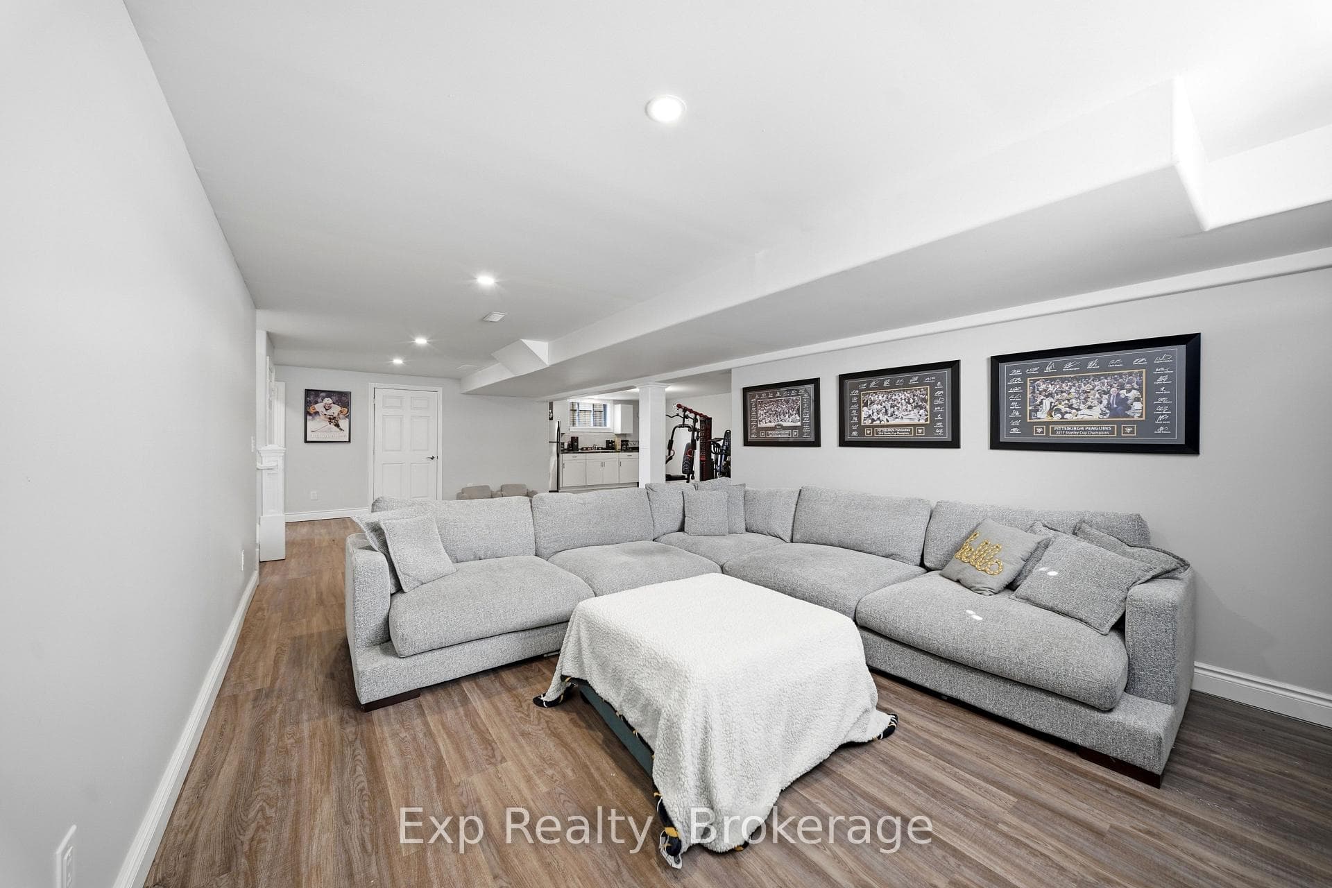 818 Palace Road photo 30