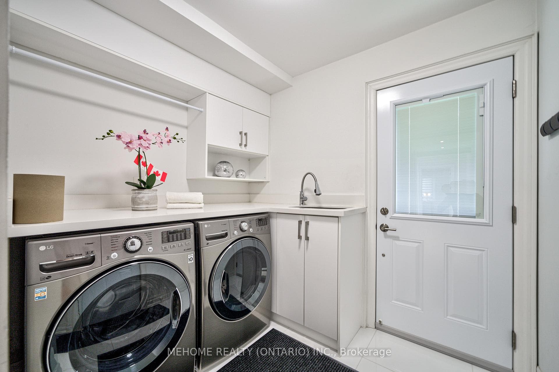 55 Mckelvey Drive photo 9