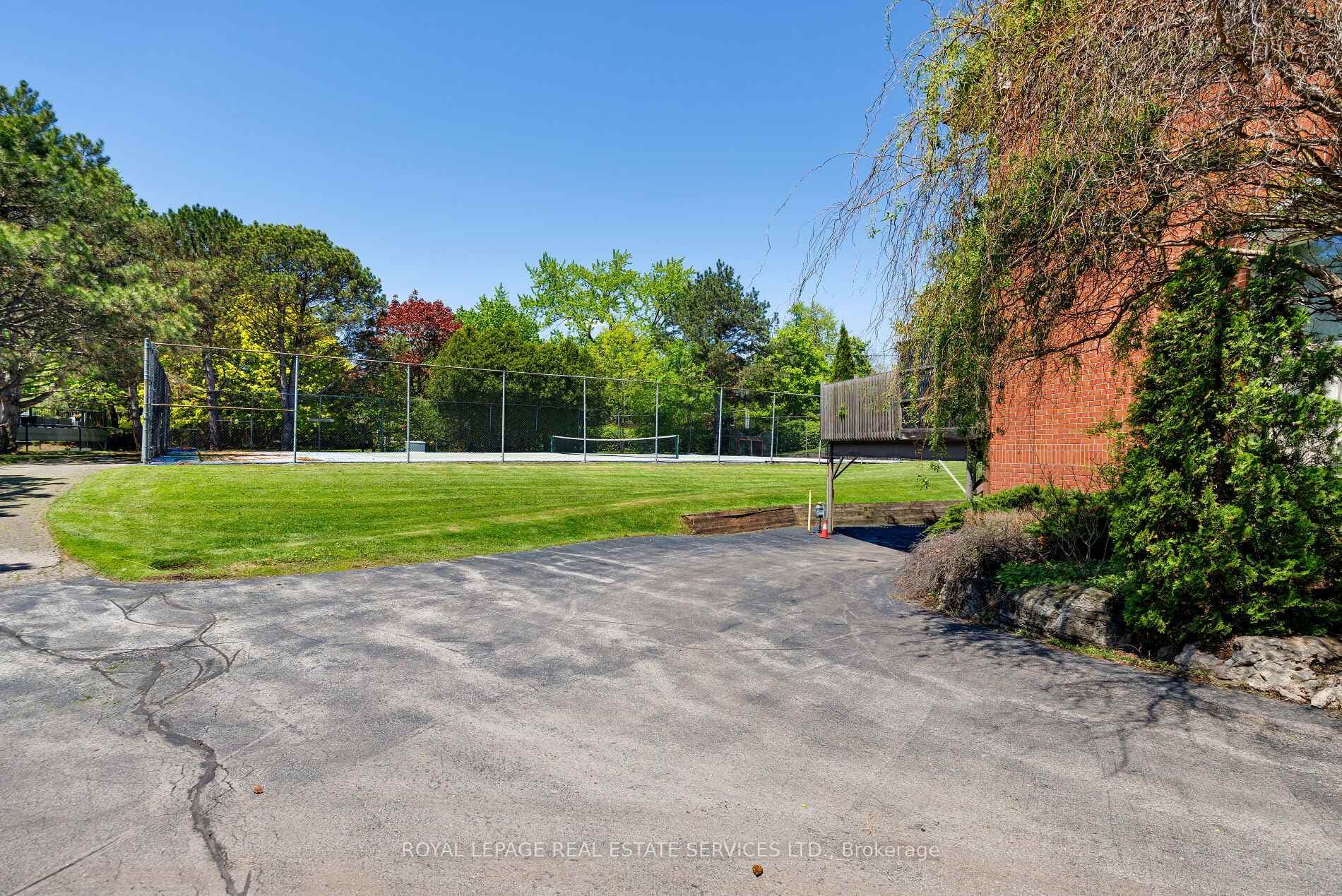 68 Tradewind Drive photo 37