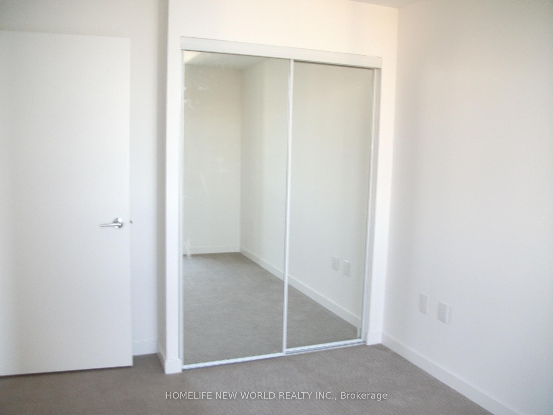 62 Forest Manor Road Unit 1302 photo 6