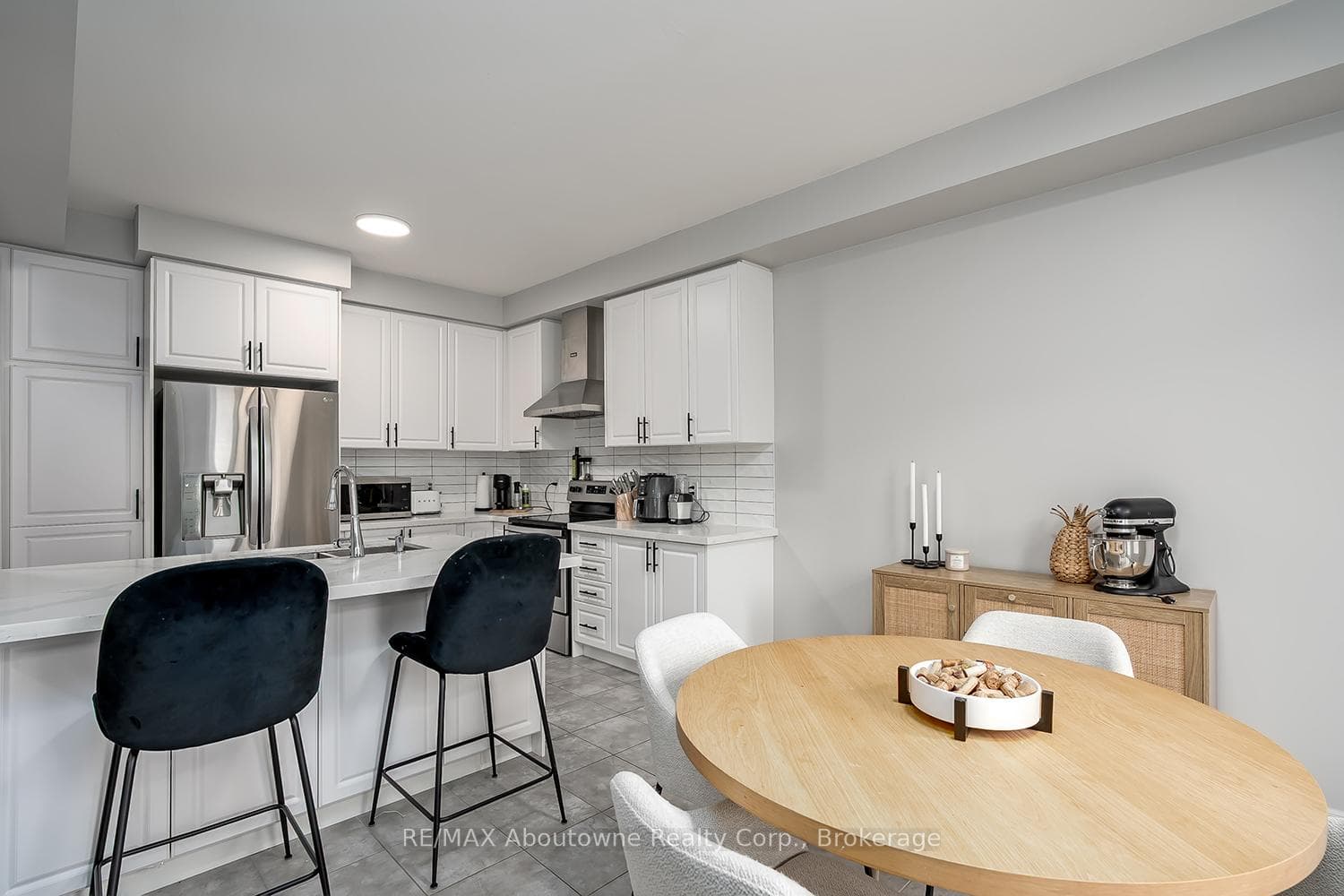 1548 Carr Landing photo 11