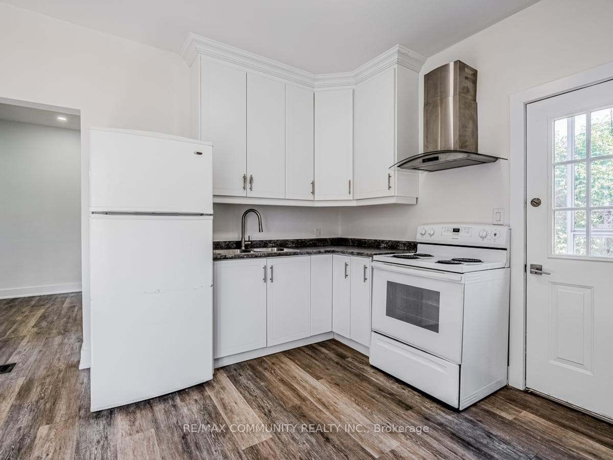 152 Murray Street photo 17
