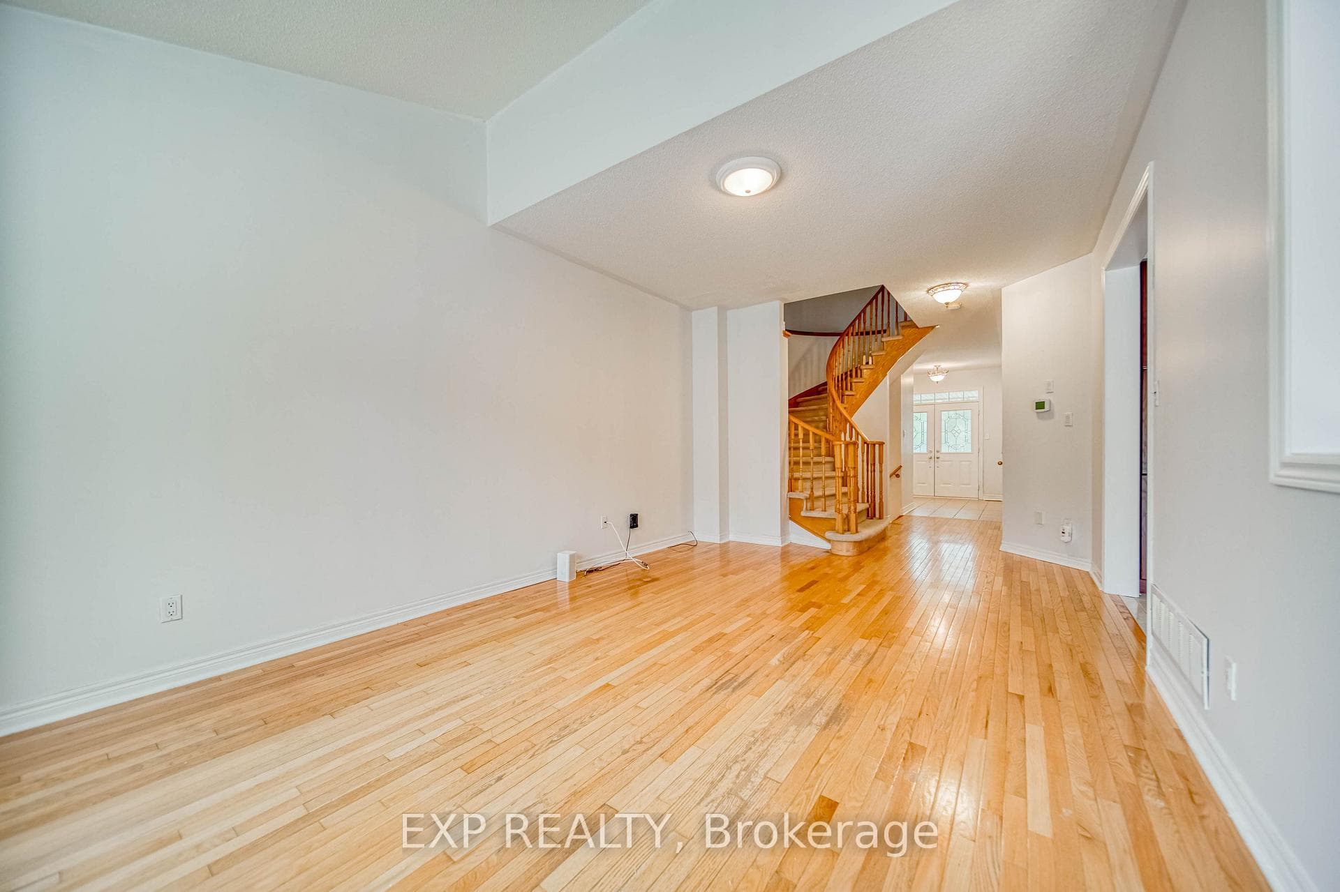 53 Earl Stewart Drive photo 8