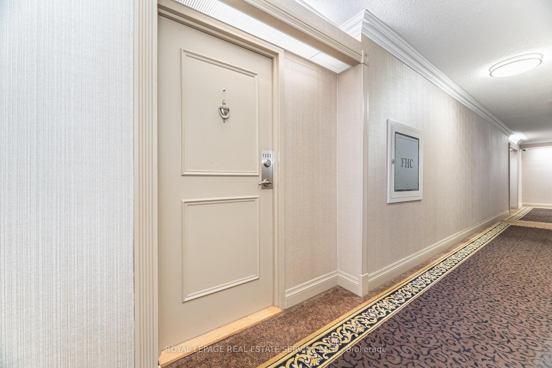 20 Dean Park Road Unit 1102 photo 29
