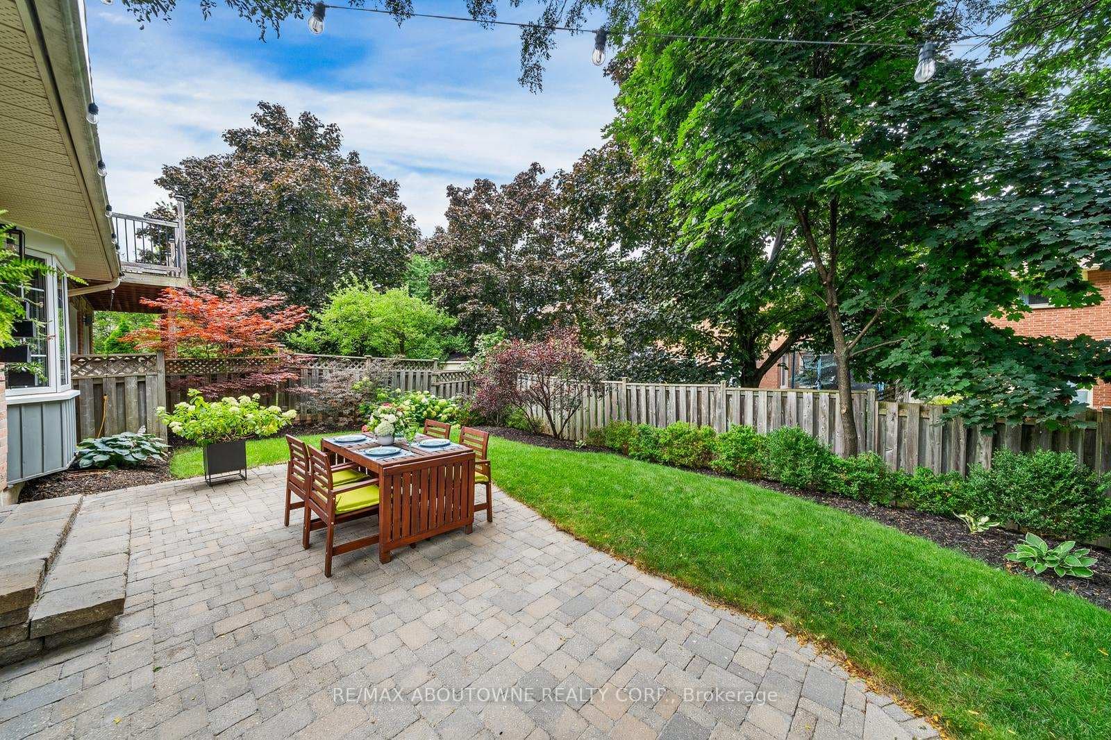 1116 Springbrook Crescent photo 45