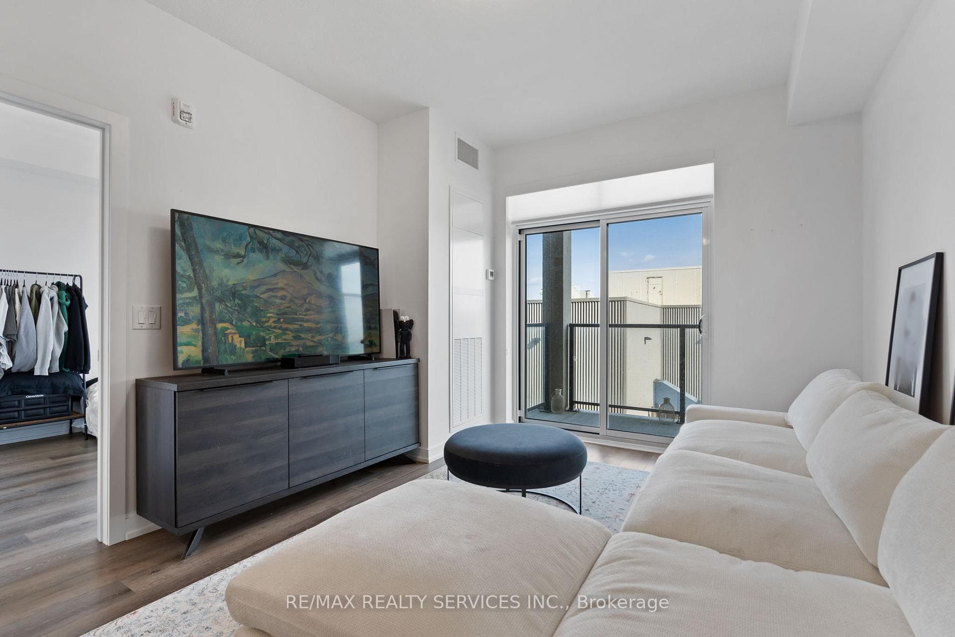 5055 Greenlane Road Unit 222 photo 7