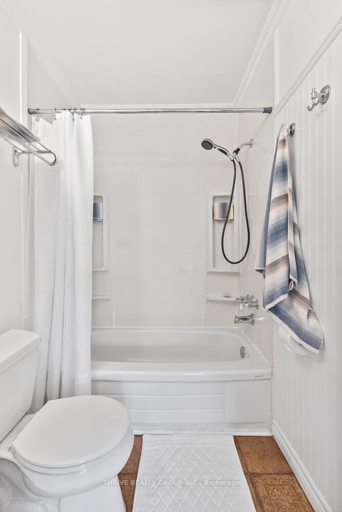 Bathroom Main Floor