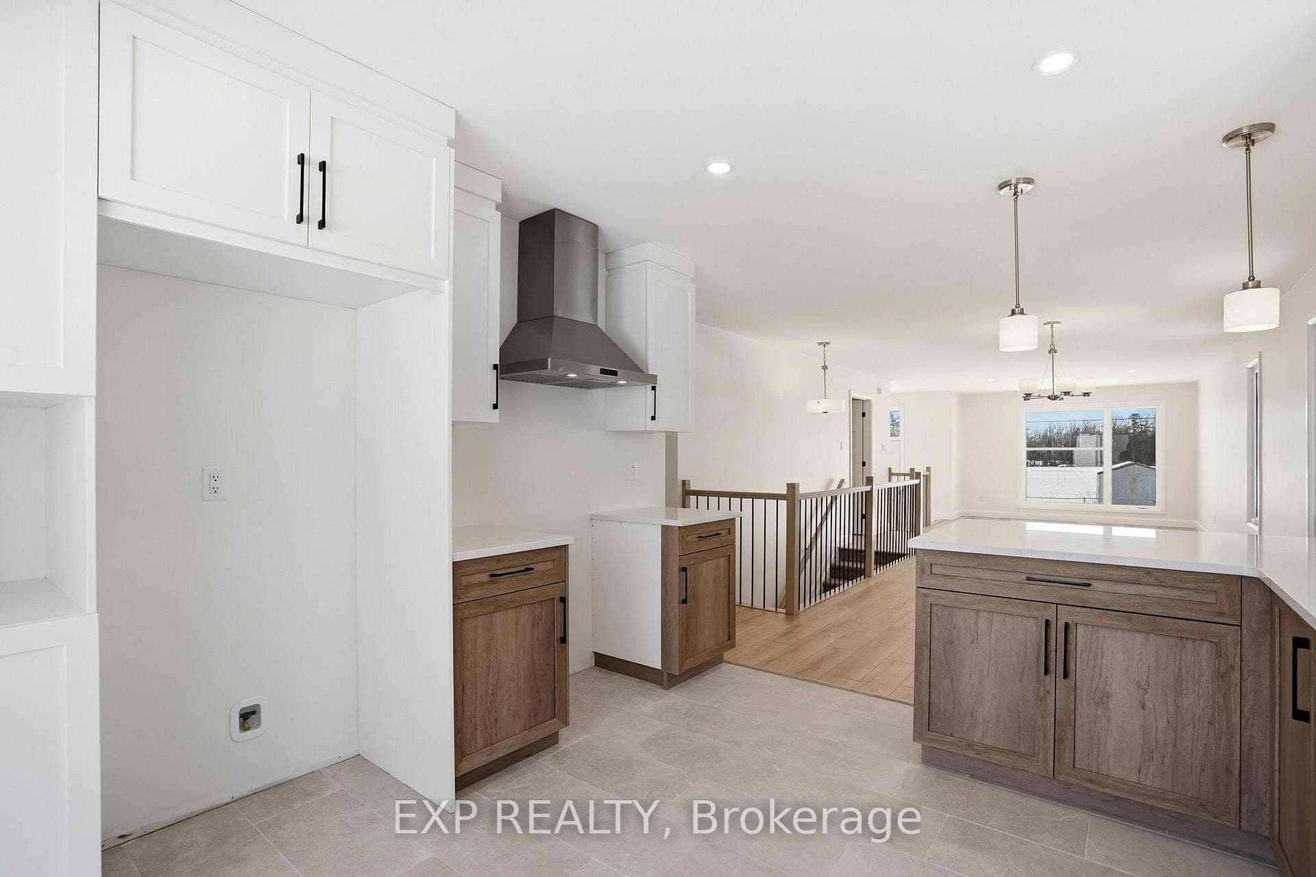710 West Street photo 19