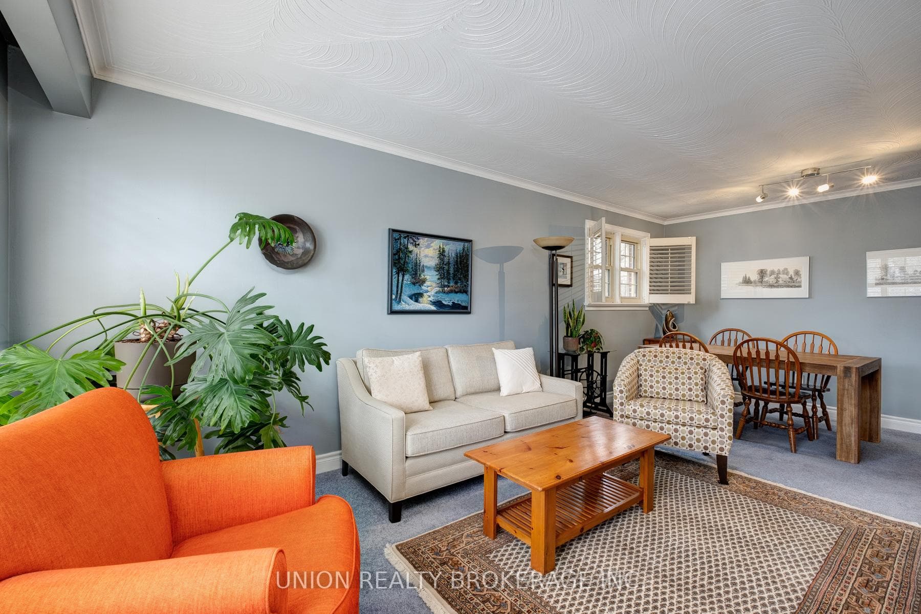 153 Sedgemount Drive photo 7
