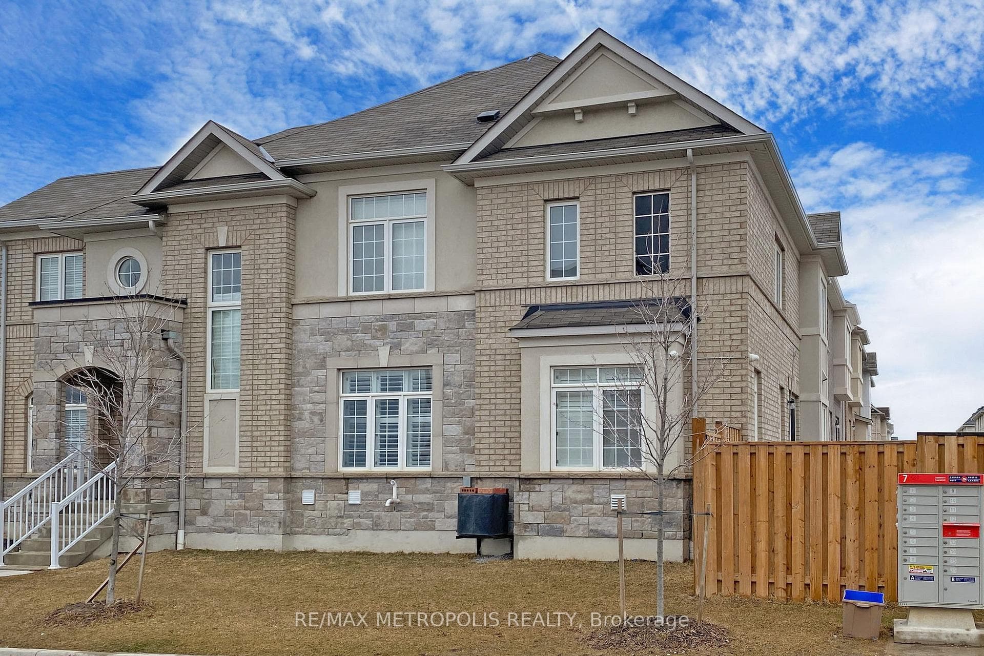 35 Turnerbury Avenue Unit Bsmt photo 8