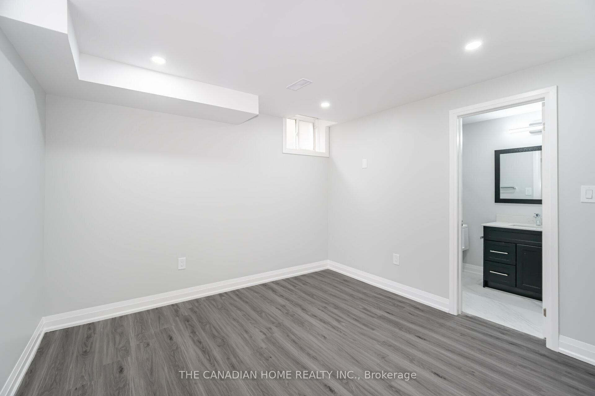 14 Dalmeny Drive Unit (Bsmt) photo 16