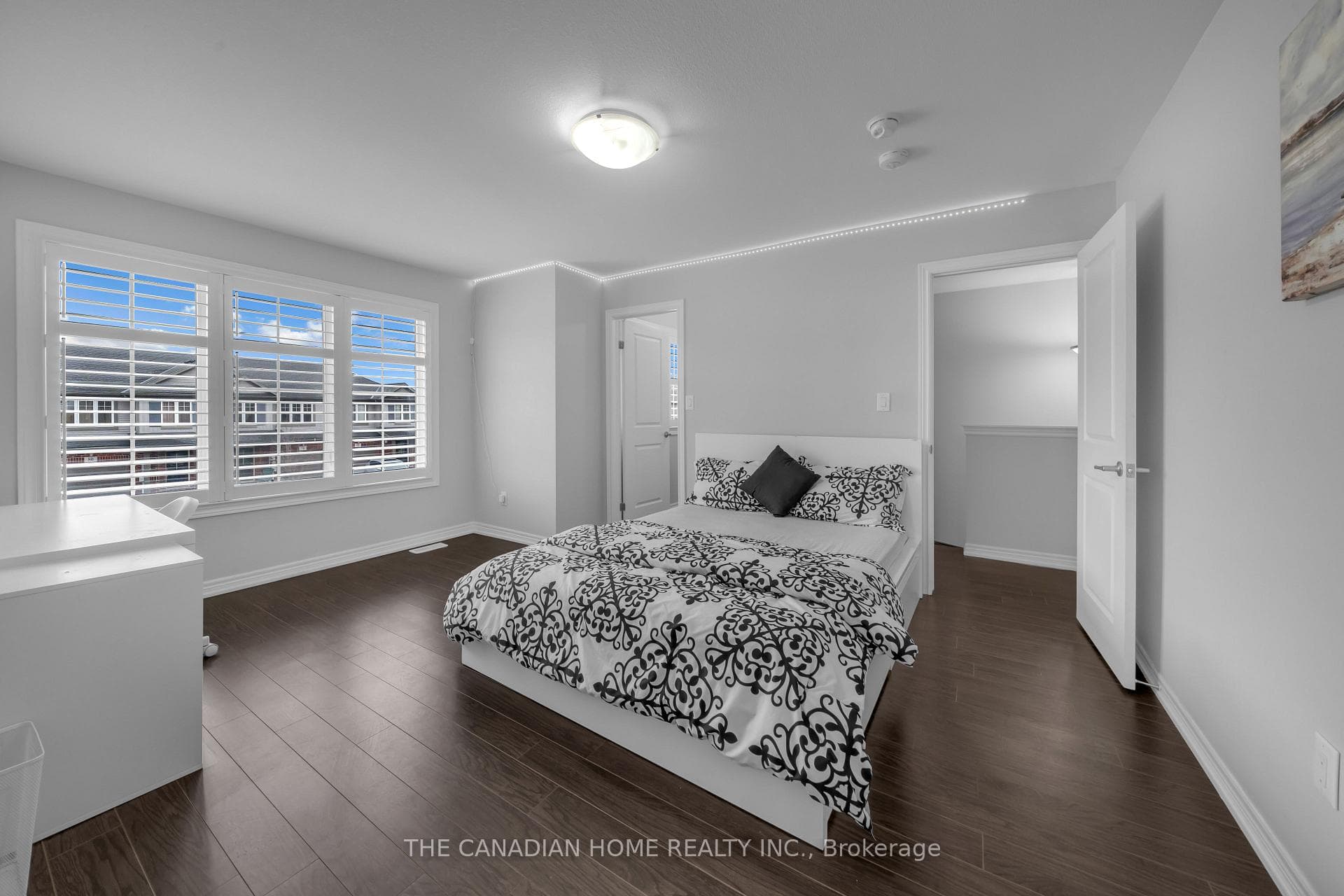 83 Monarch Street photo 21