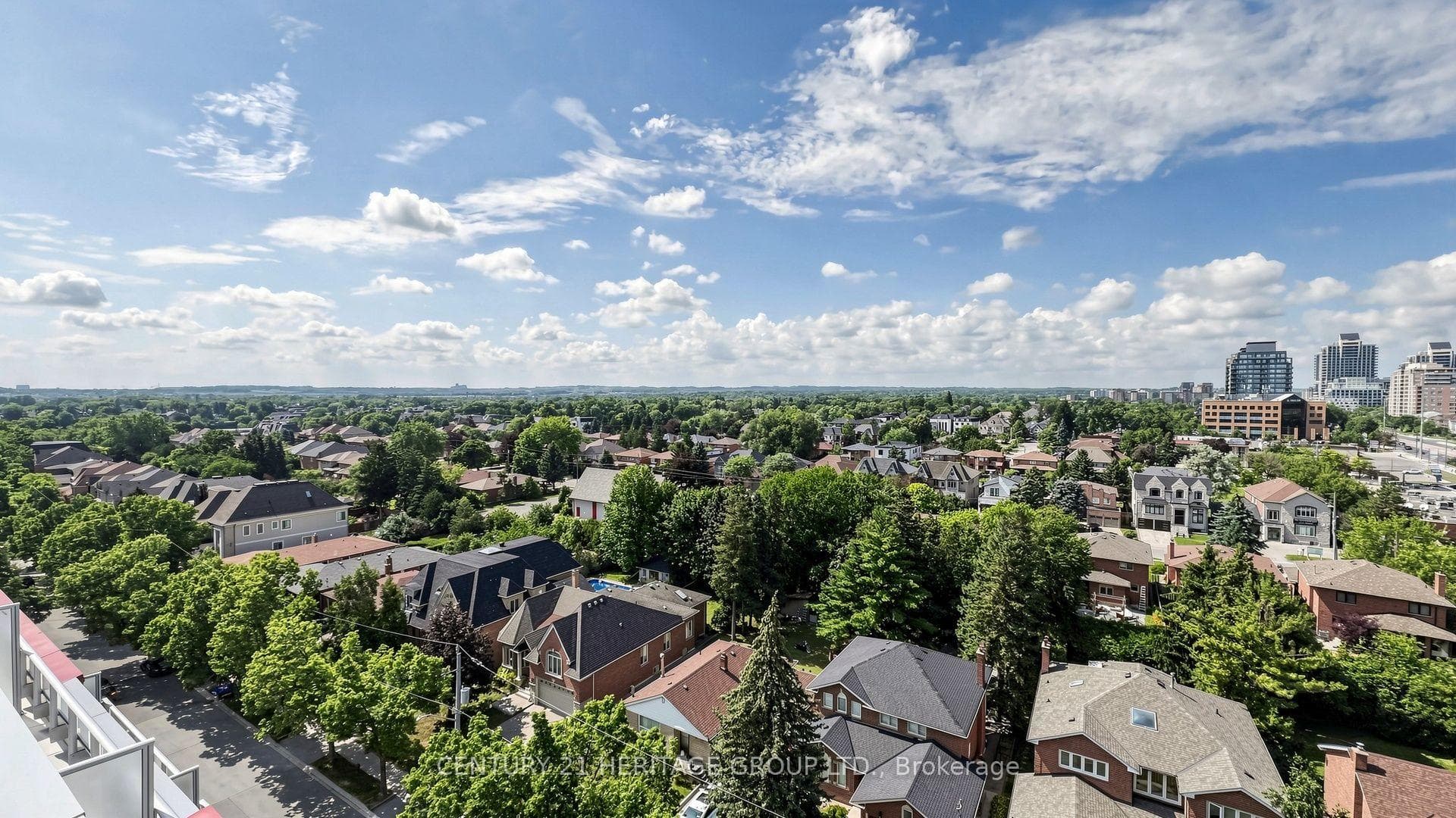 8888 Yonge Street Unit 622 photo 37