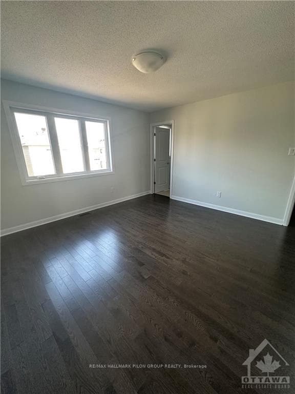 191 SHALLOW POND Place photo 8