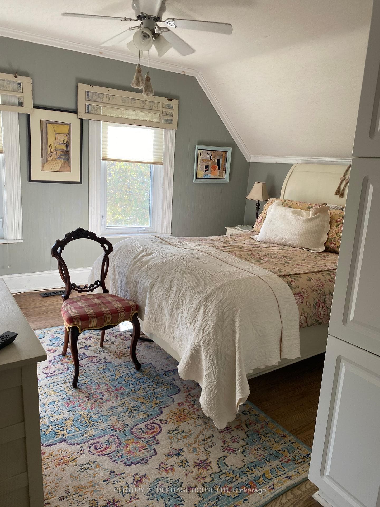 78 Forest Avenue photo 18
