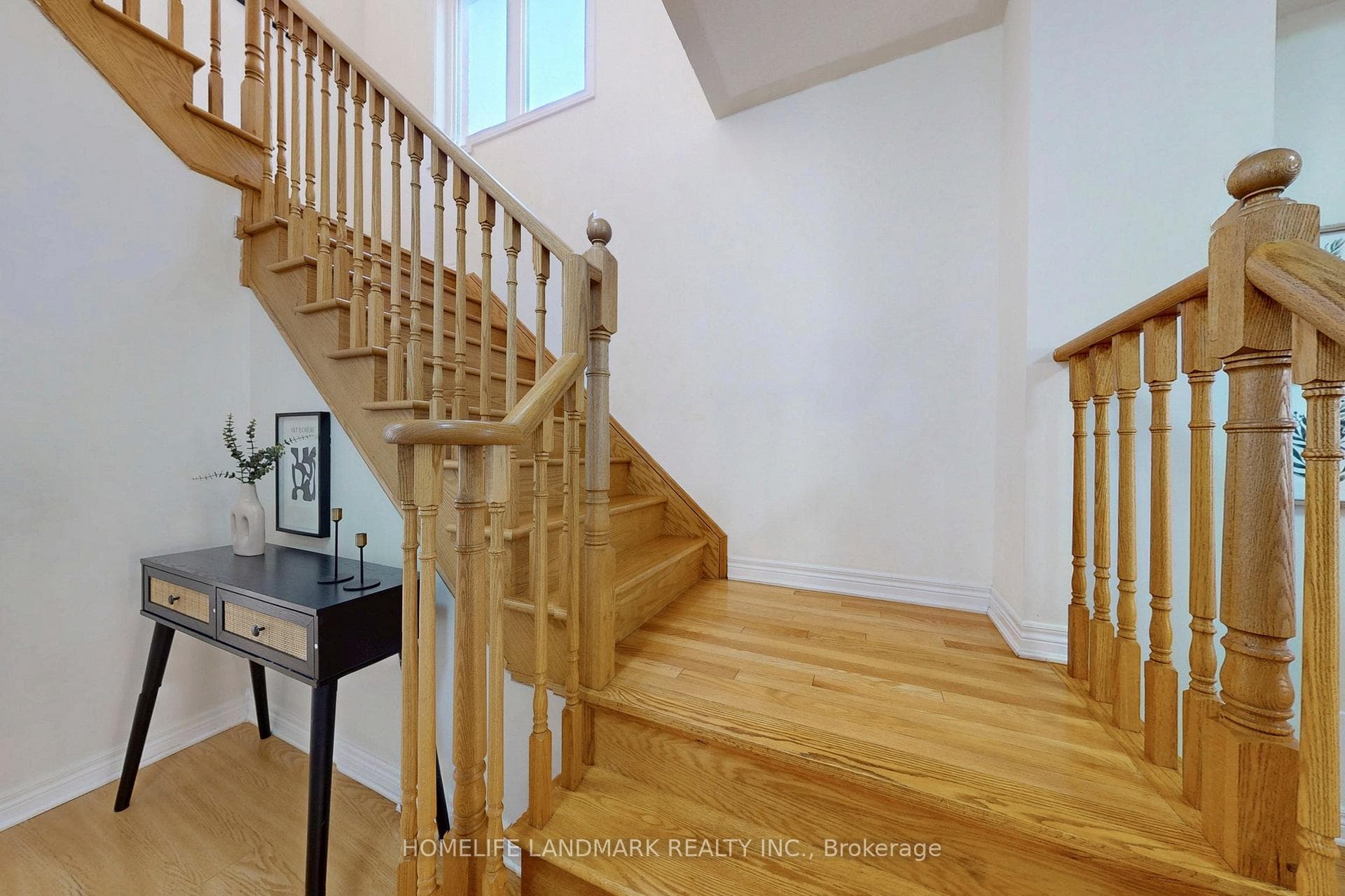123 Fimco Crescent photo 18