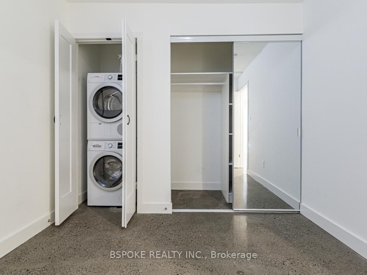 311 Wallace Avenue Unit Lower photo 11