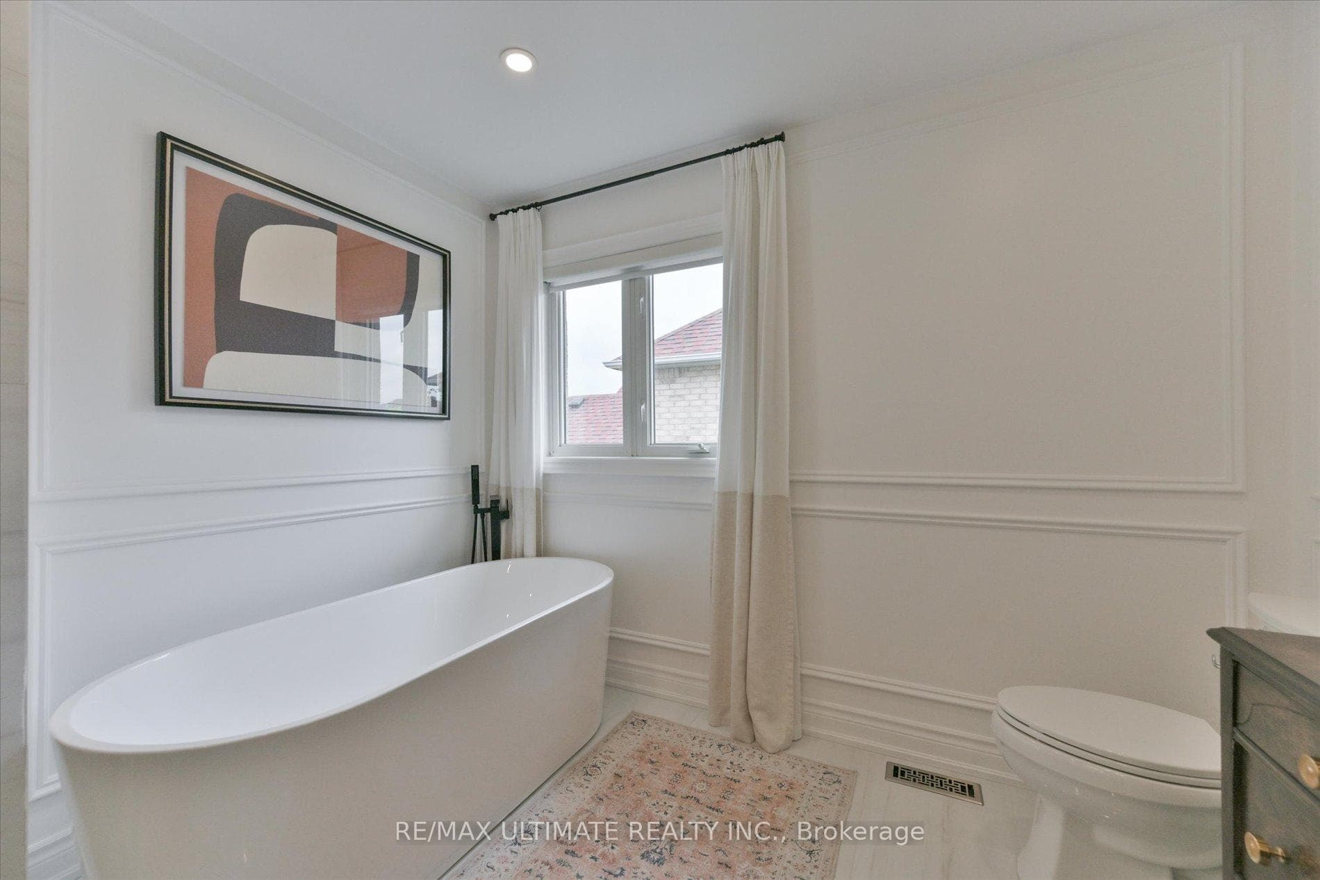 123 Village Green Drive photo 31