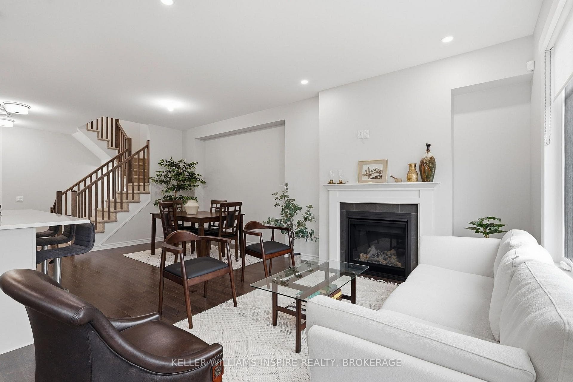 2365 Goldhawk Drive photo 19