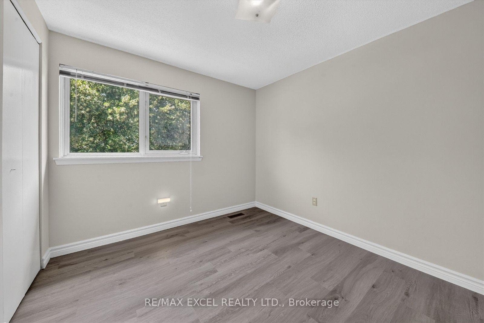 26 Lighthall Crescent photo 15