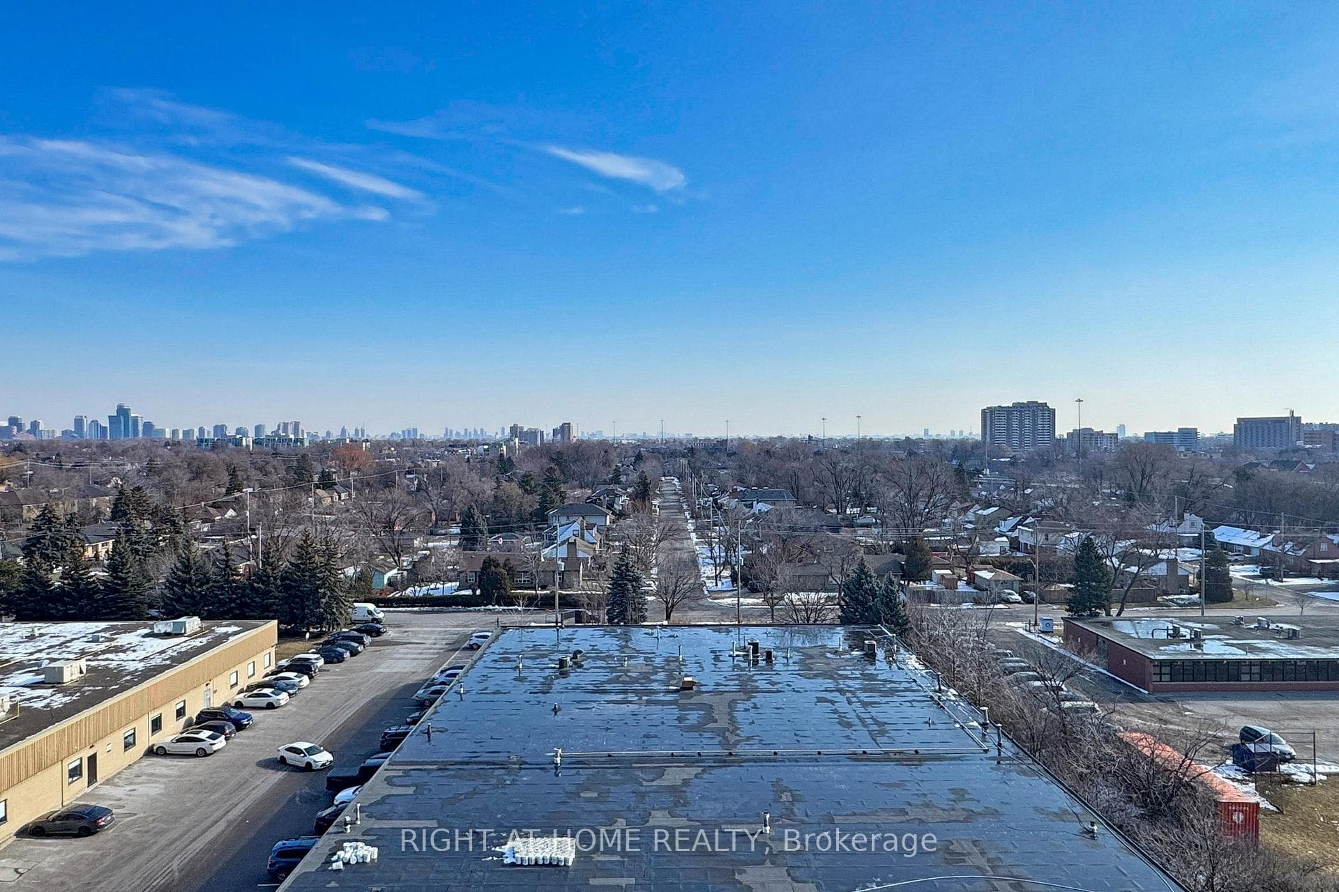 31 Tippett Road Unit 803 photo 24