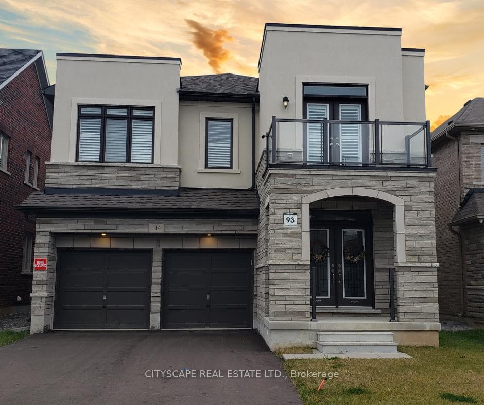 114 Avanti Crescent photo 1