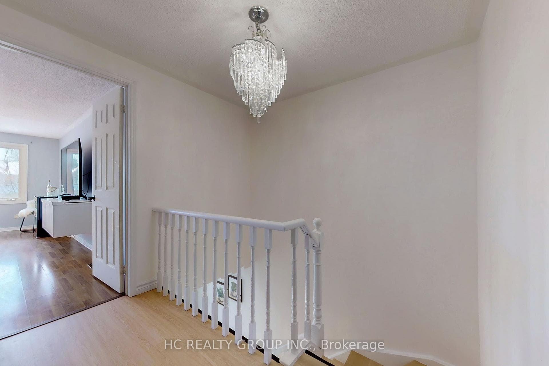 18 Major Oak Terrace photo 15