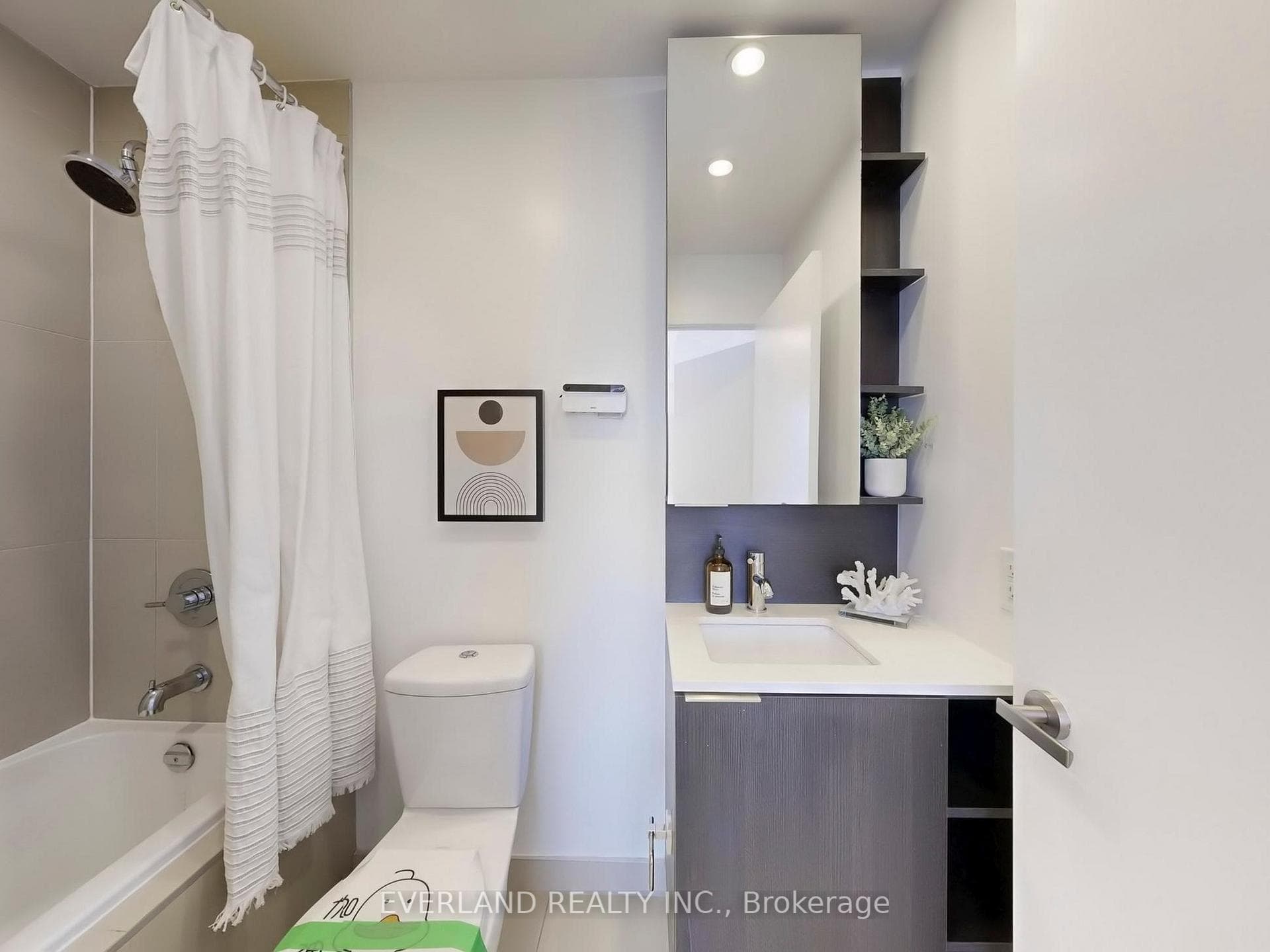 55 Regent Park Boulevard Unit 2108 photo 18