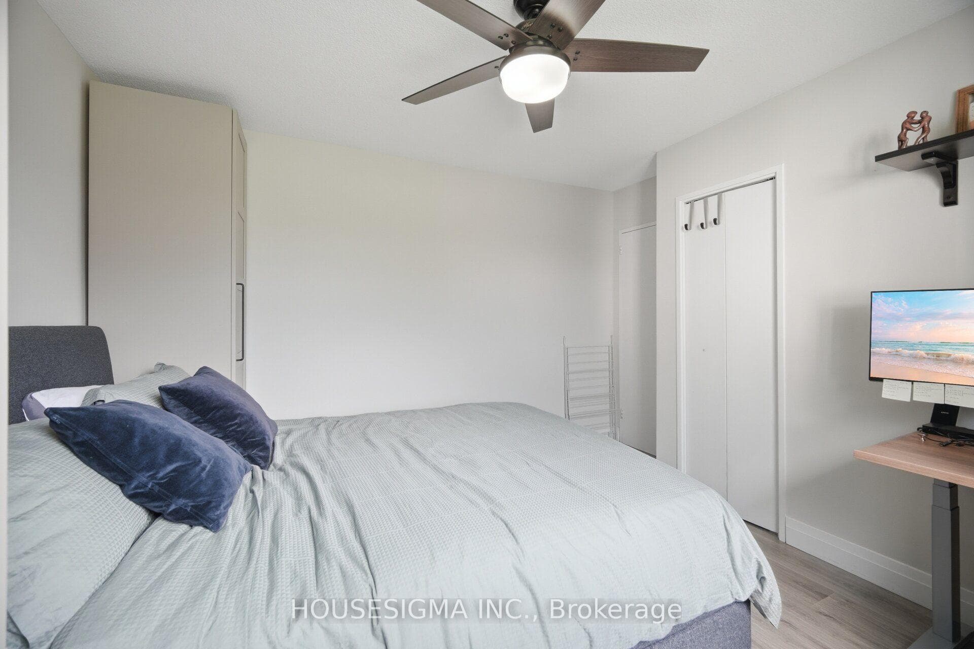 15 Elizabeth Street Unit 801 photo 24