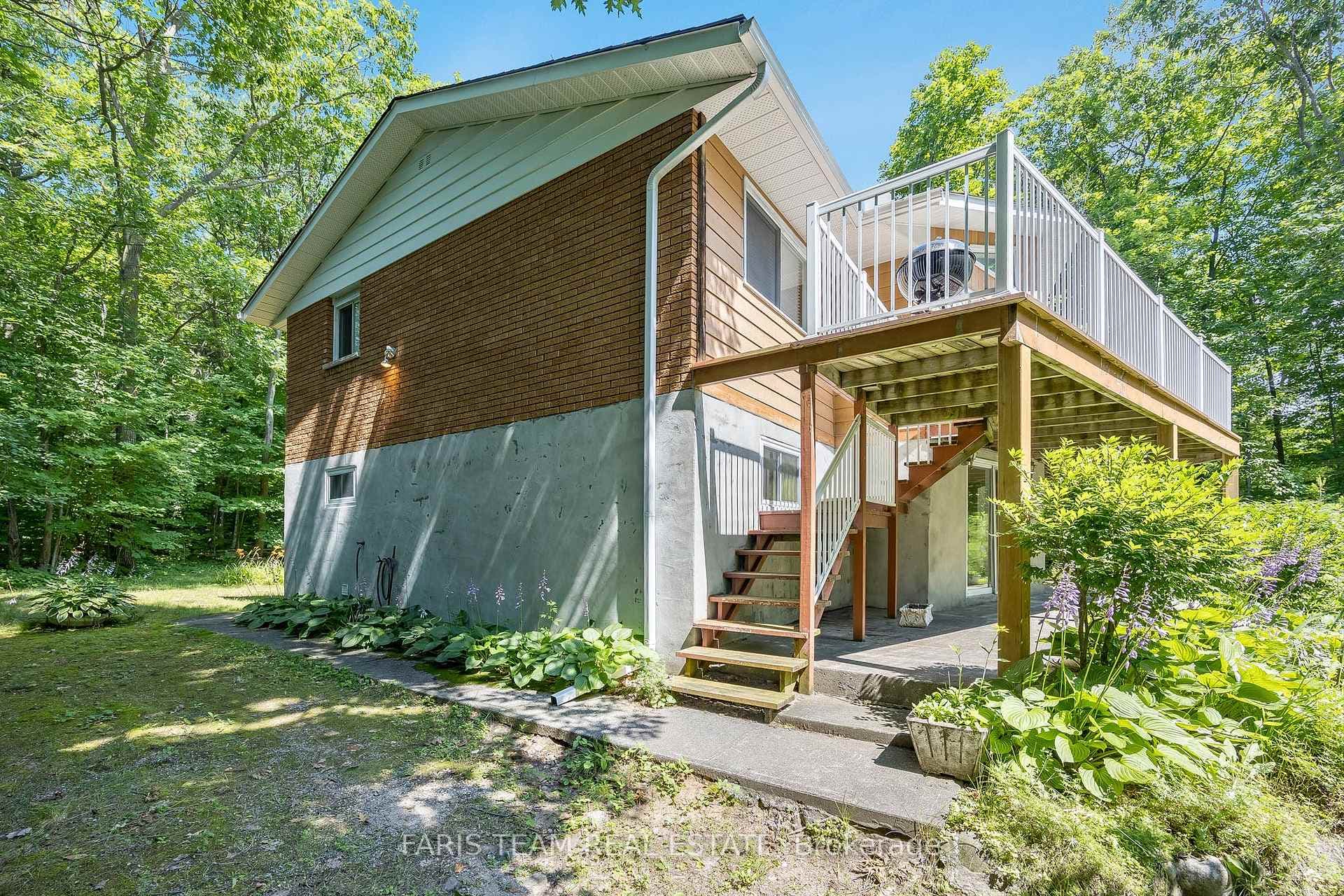 20 Tall Pines Drive photo 3
