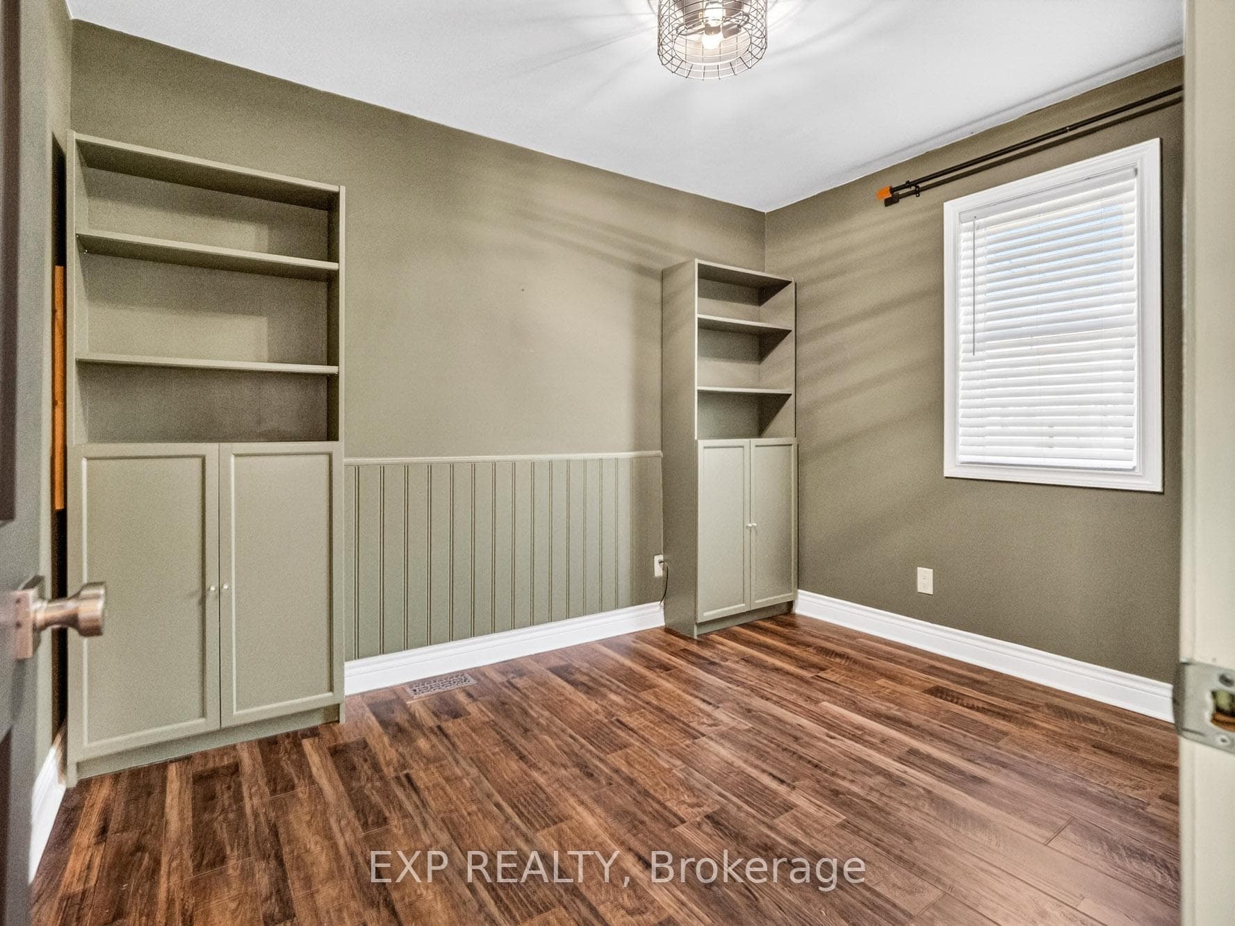 5520 HIGHLAND Avenue photo 8