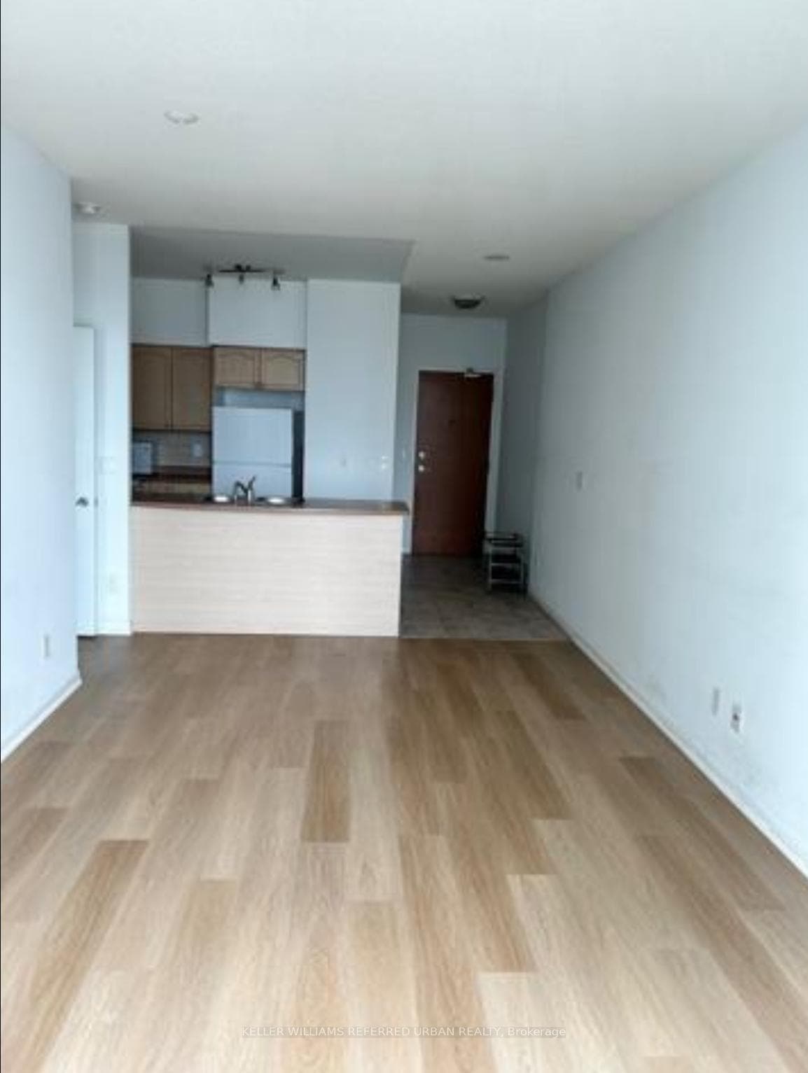 219 Fort York Boulevard Unit 2404 photo 4