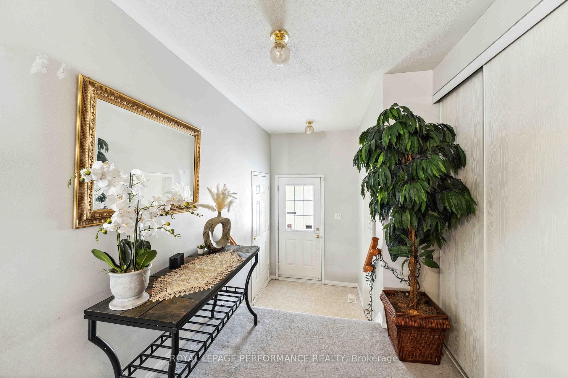 2078 Liska Street photo 2