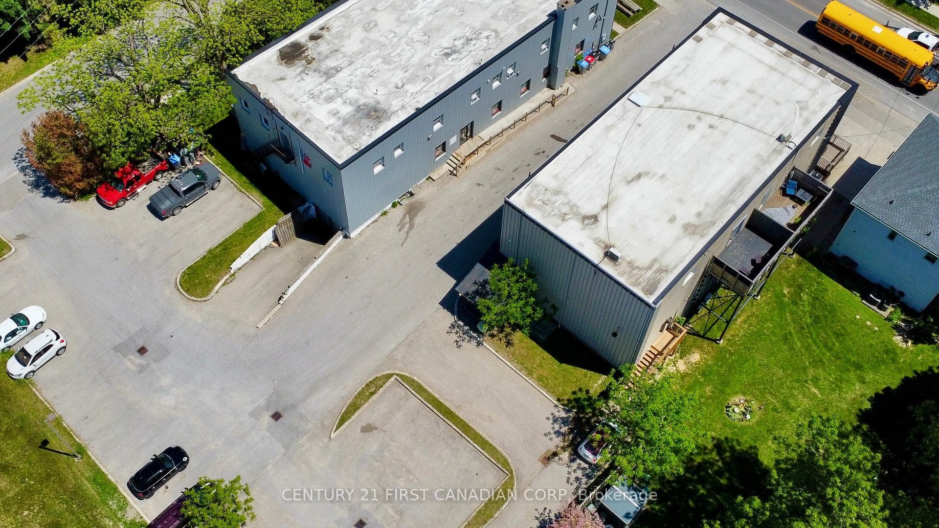 13274 Ilderton Road photo 12