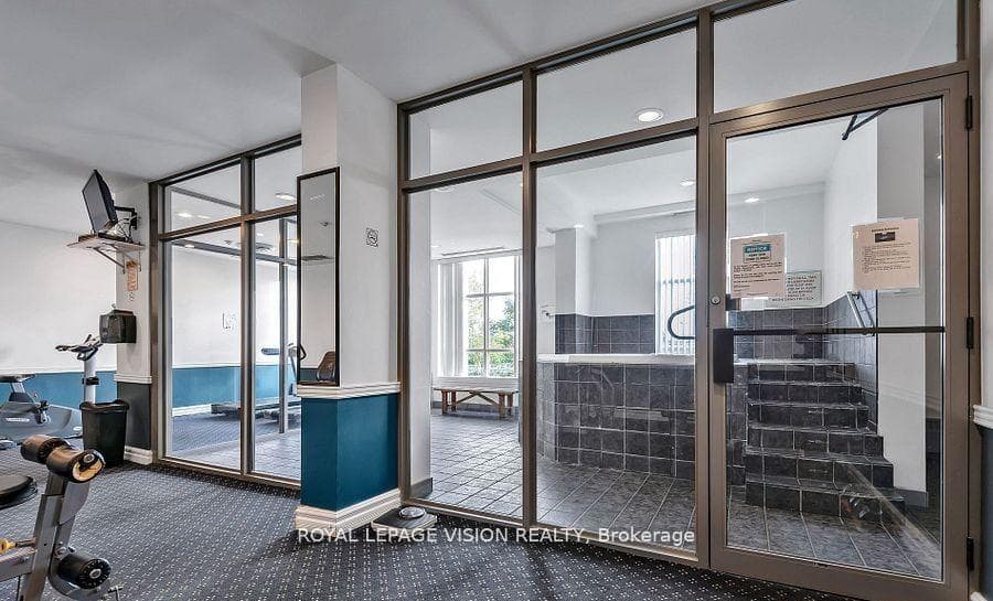 1720 Eglinton Avenue Unit 113 photo 6