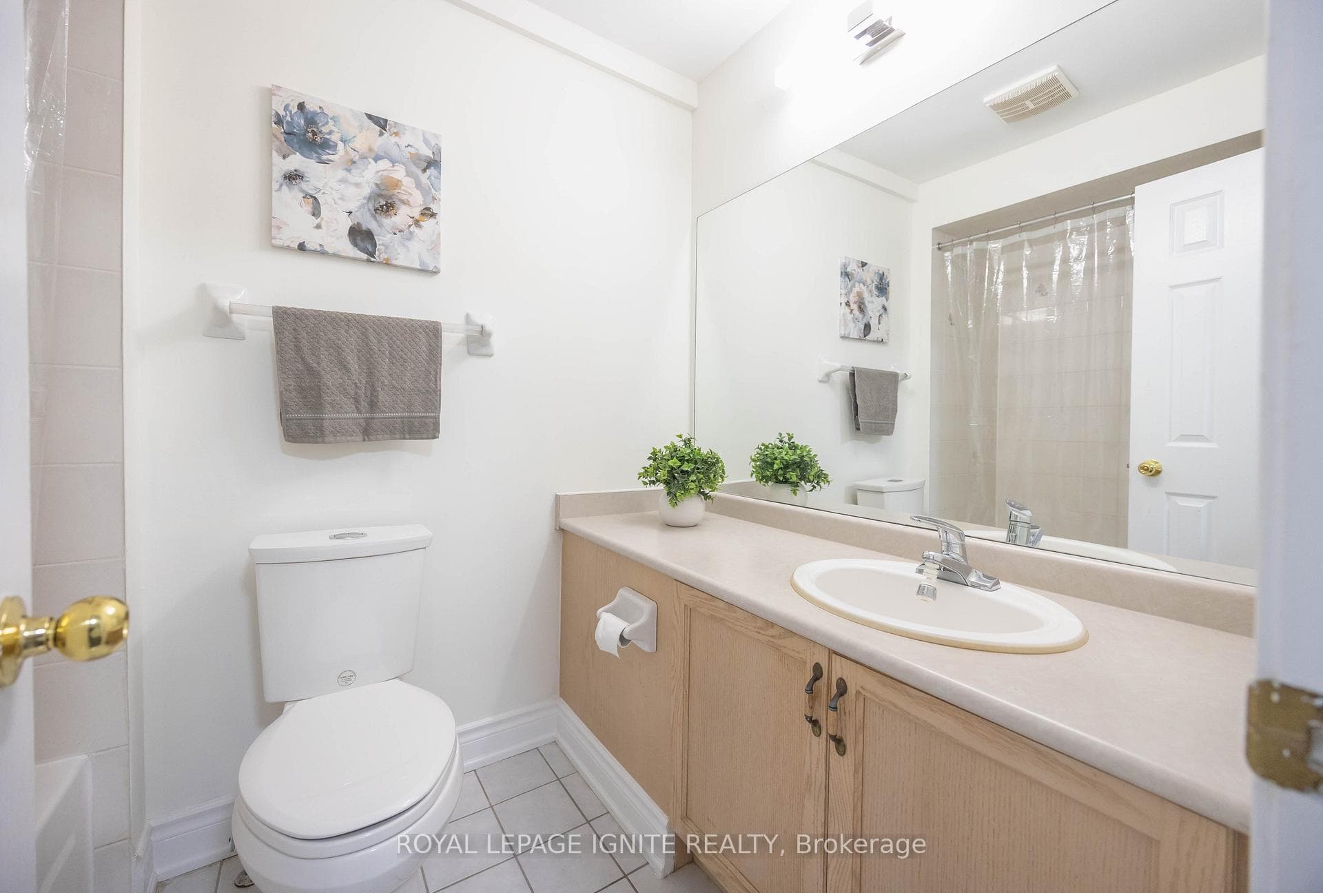 1075 Ellesmere Road Unit 57 photo 30