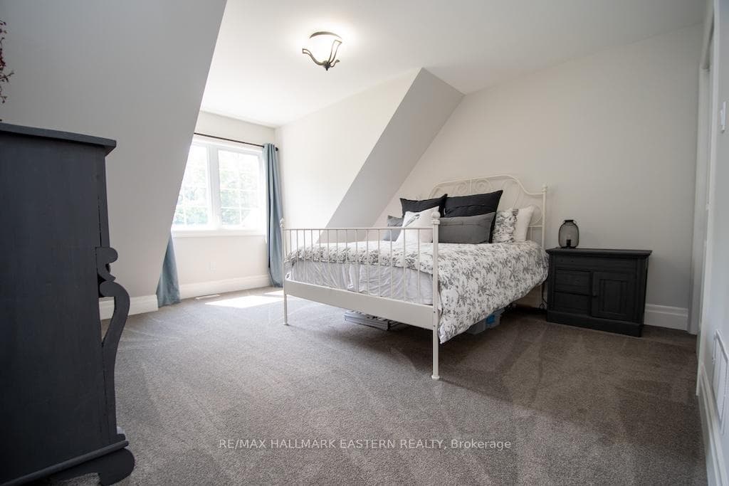 267 Edwina Drive photo 20