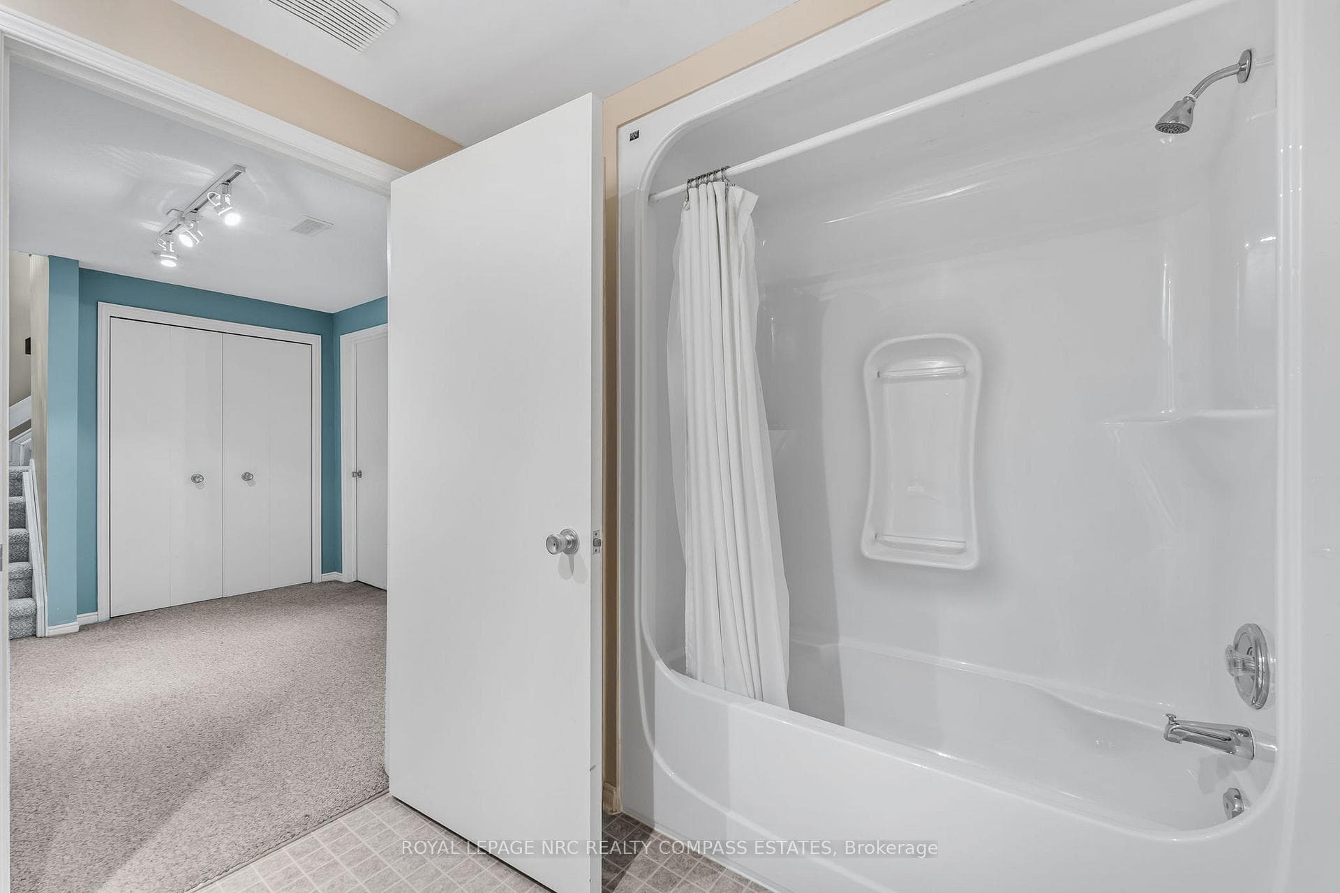 121 Glen Morris Drive Unit 40 photo 27