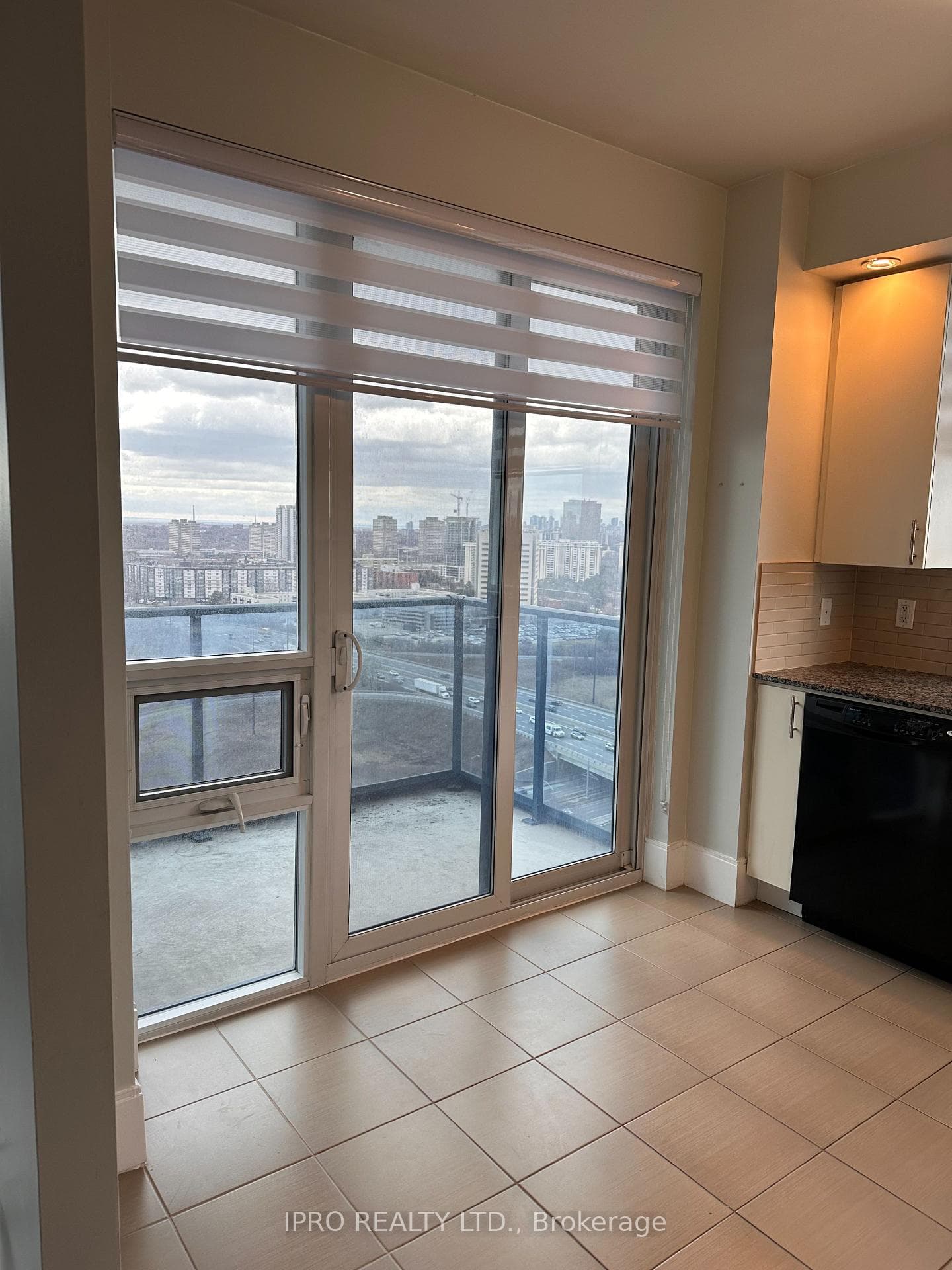 181 Wynford Drive Unit 2104 photo 5