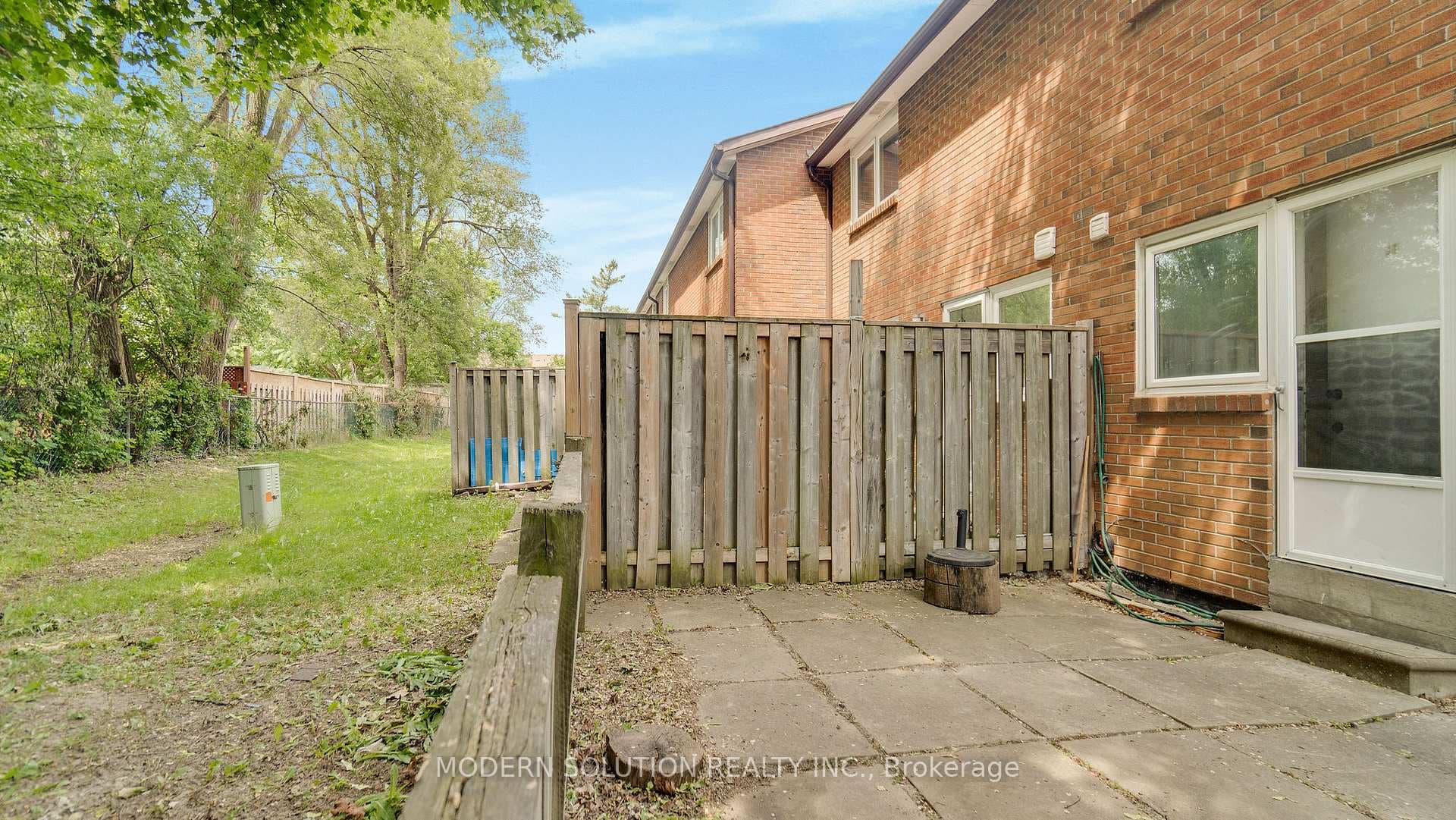 1559 Albion Road Unit 41 photo 29